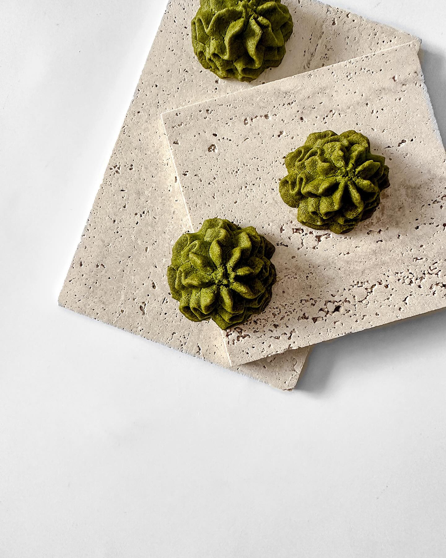 MATCHA BUTTER COOKIE